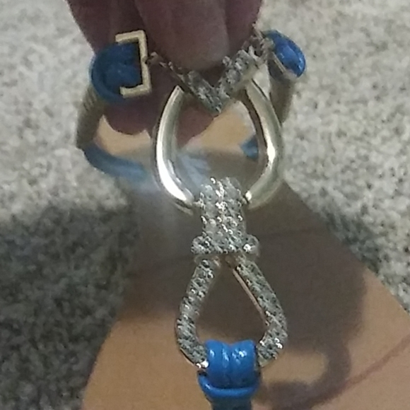 Shoes - Picture 2 of 4